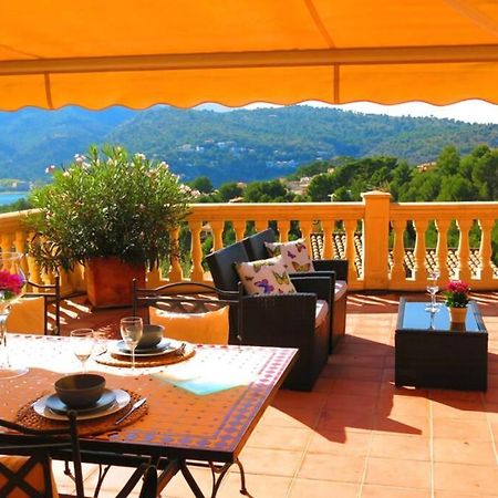 Apartamento En El Puerto De Soller Con Gran Terraza Privada Y Vistas Al Mar. Piscina Comunitaria. Localizado En Un Zona Tranquila Y Muy Soleada. Wifi Gratis Disponible. Parking. Eksteriør bilde